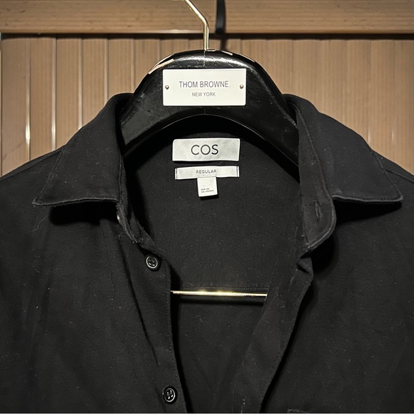 COS Jersey Knit Button Up Shirt in Men’s Size Regular XS 100% Cotton Black - Picture 1 of 3